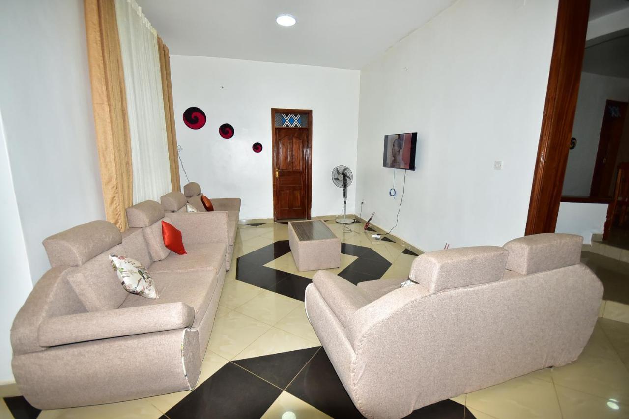 Kubus Homes Кигали Экстерьер фото